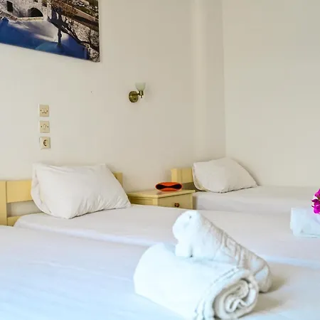 Beachfront Bocamviglies - Bespoke View Naousa (Paros)