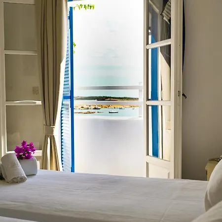 Beachfront Bocamviglies - Bespoke View Bed & Breakfast