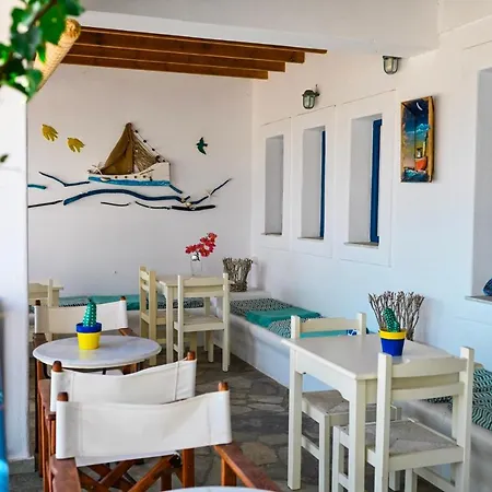 Beachfront Bocamviglies - Bespoke View Bed & Breakfast Naousa (Paros)