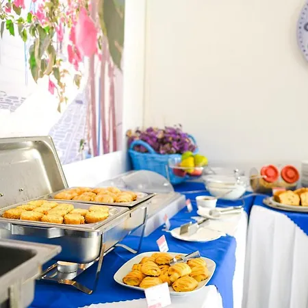 Bed & Breakfast Beachfront Bocamviglies - Bespoke View