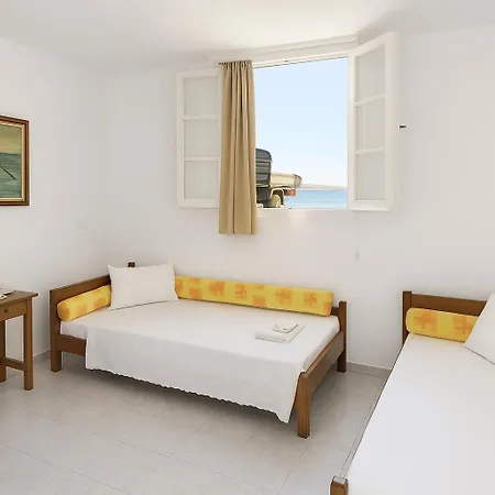 Beachfront Bocamviglies - Bespoke View Naousa (Paros)