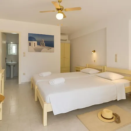 Beachfront Bocamviglies - Bespoke View Bed & Breakfast 3*