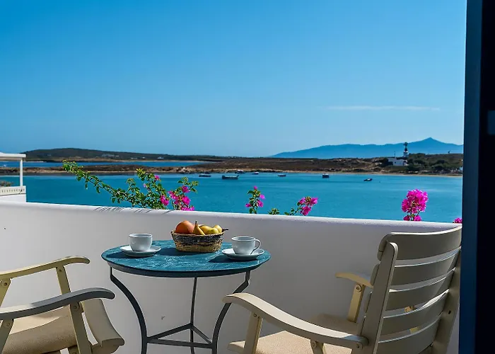 Frühstückspension Beachfront Bocamviglies - Bespoke View Naoussa